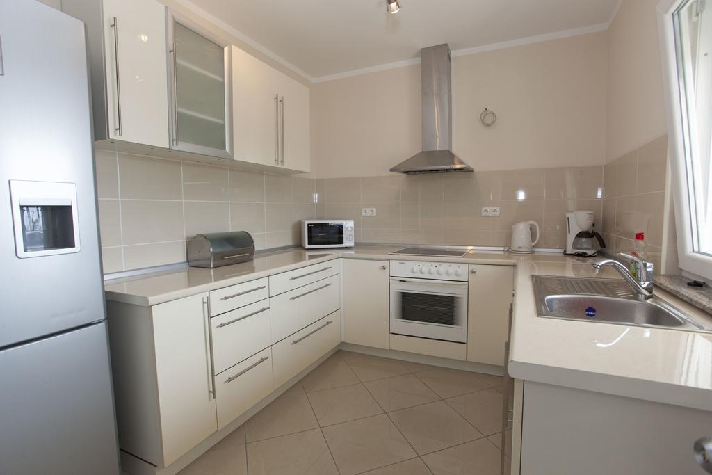 Apartments Damjanovic Makarska Exterior photo
