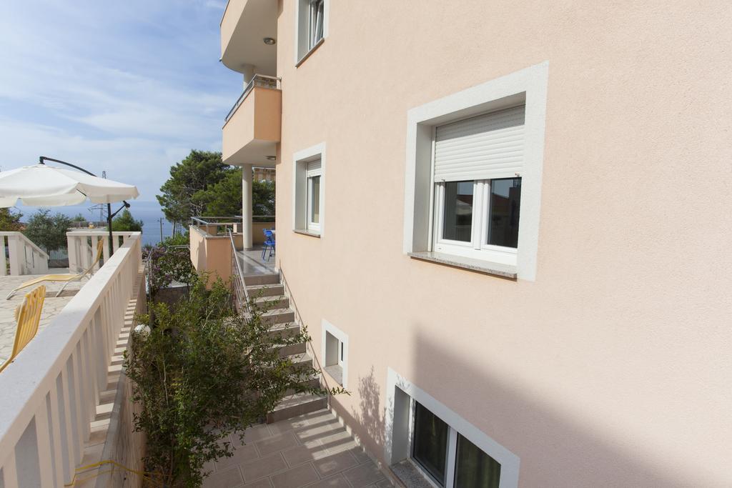 Apartments Damjanovic Makarska Exterior photo